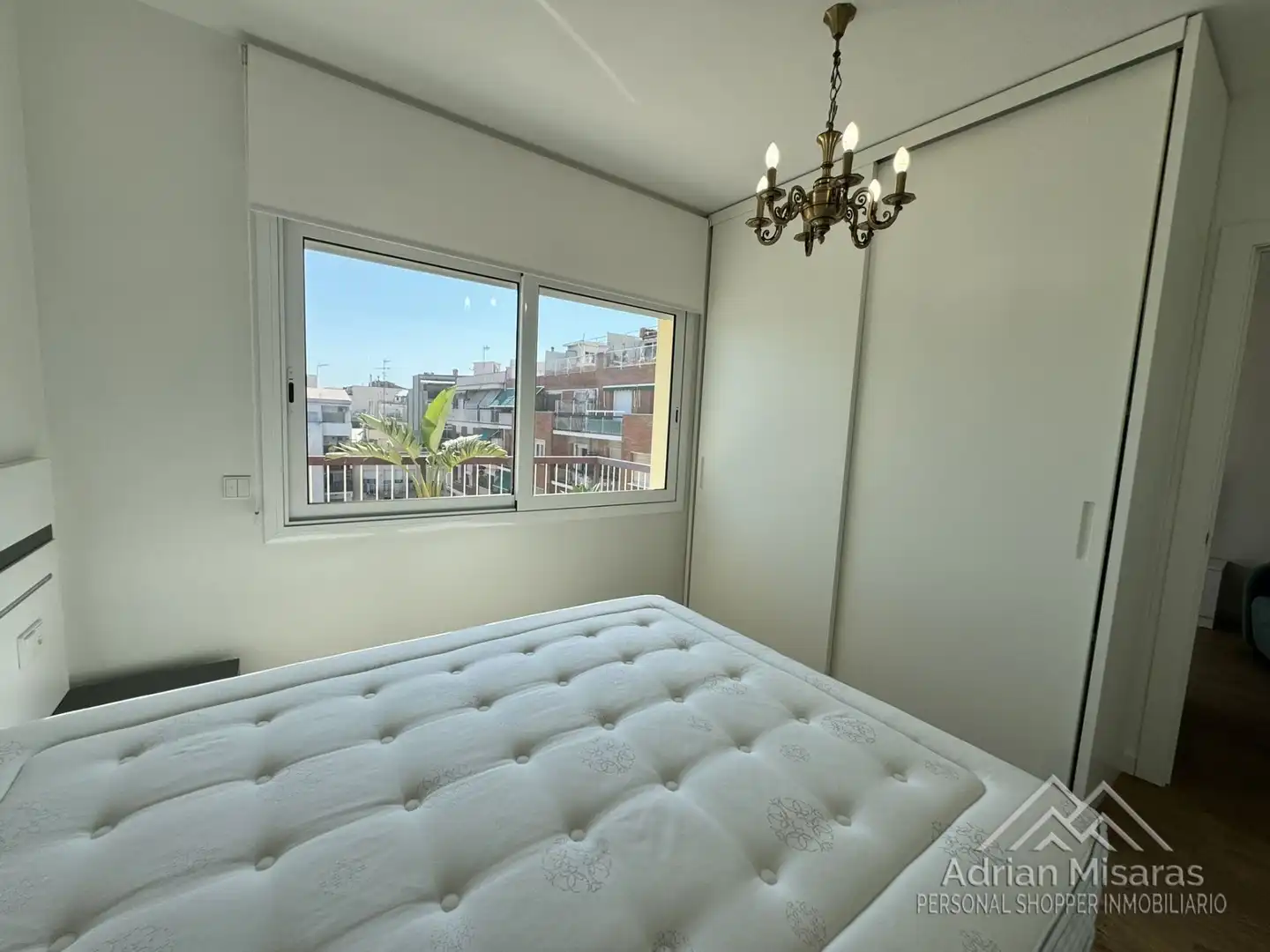 Habitación de Ático en venta en Barcelona con Aire acondicionado, Terraza y Amueblado
