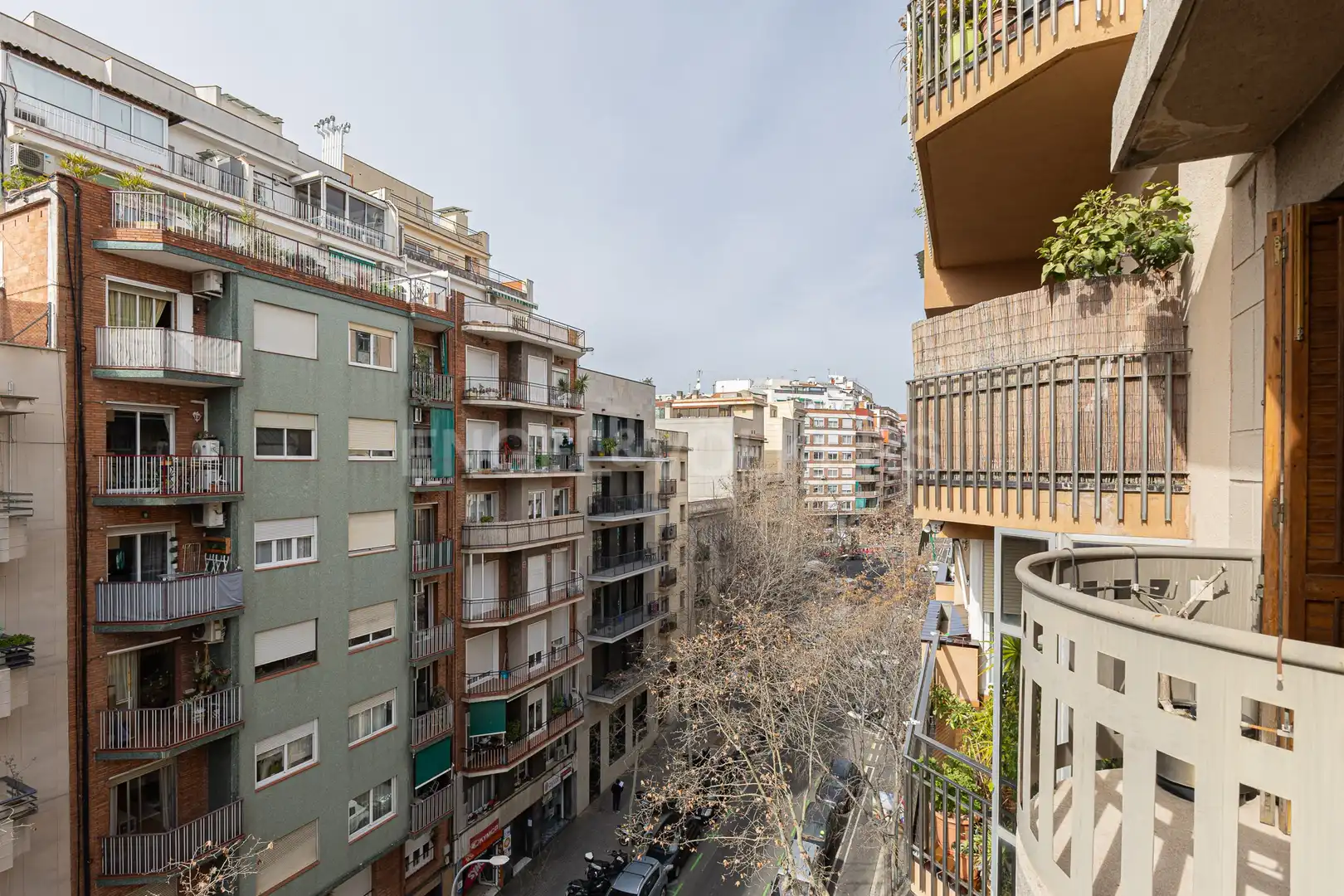 Vista exterior de Àtic en venda en Barcelona amb Aire condicionat, Calefacció i Terrassa