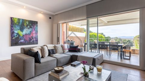 Foto 3 de Casa adosada de lloguer a Carrer Tramuntana, La Miranda - Can Candeler, Sant Just Desvern