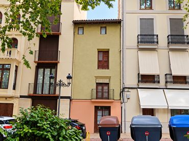 Casa con balcone in vendita a Plaça de la Bassa, 25, 46800 Xàtiva, Valencia, Spain