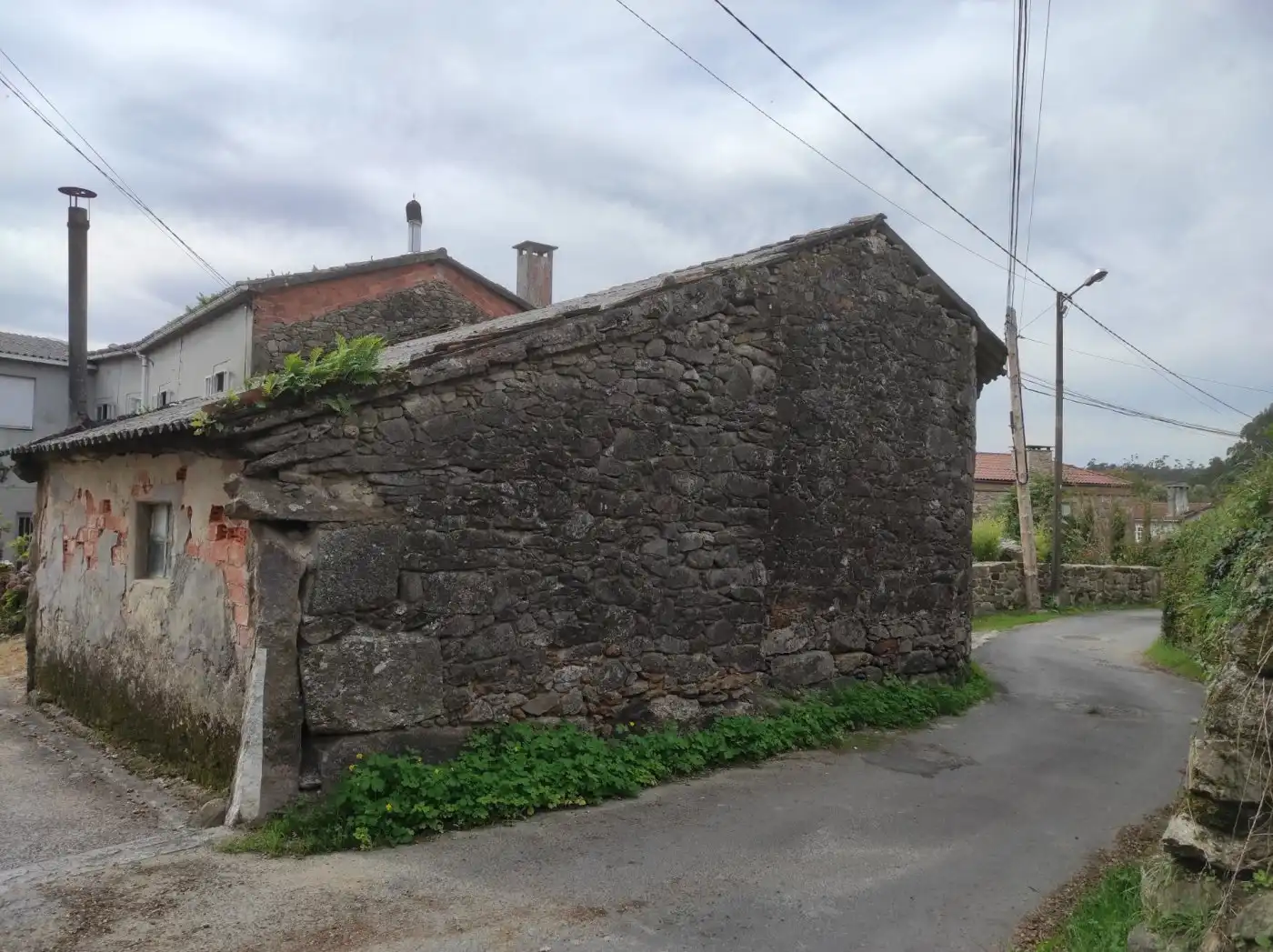 Vista exterior de Casa o xalet en venda en Santiago de Compostela 