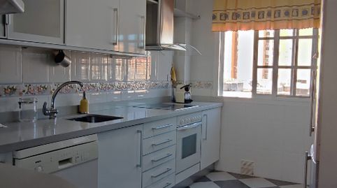 Foto 4 de Piso en venta en Plaza Salesiano Don Ubaldo, Triana Este, Sevilla Capital
