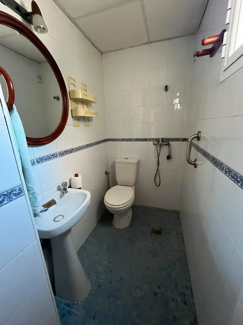 Baño de Casa adosada en venta en Aznalcázar con Aire acondicionado