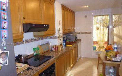 Kitchen of Flat for sale in Alcoy / Alcoi  with Heating, Terrace and Storage room