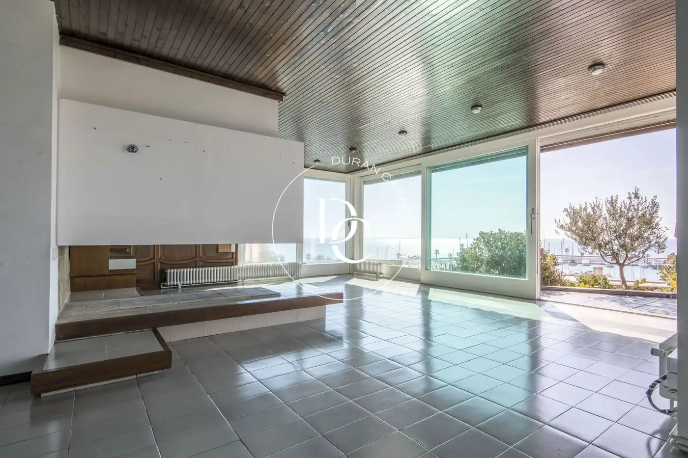 Living room of Houses for sale in Sitges  with Air Conditioner, Heating and Private garden