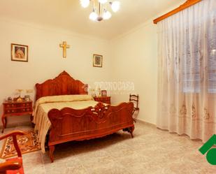 Bedroom of Single-family semi-detached for sale in Chimeneas
