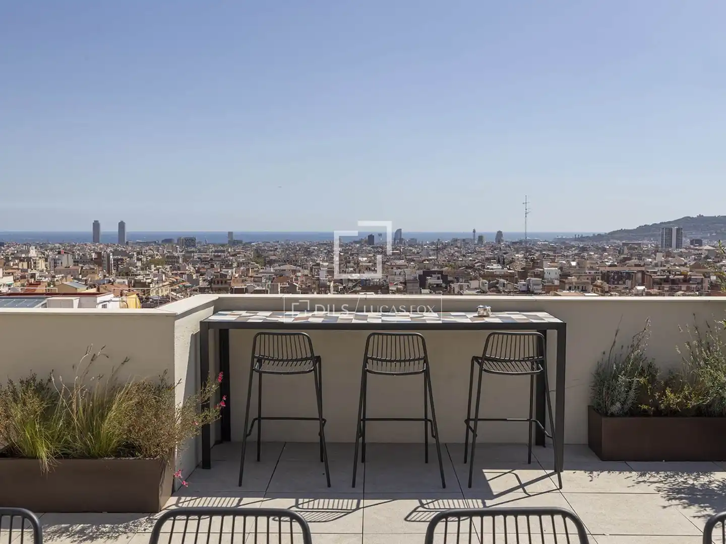 Terrace of Flat for rent in Barcelona  with Air Conditioner, Heating and Parquet flooring
