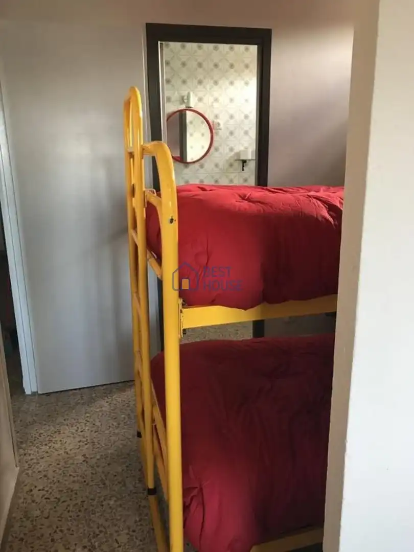 Habitación de Edificio en venta en Ardón