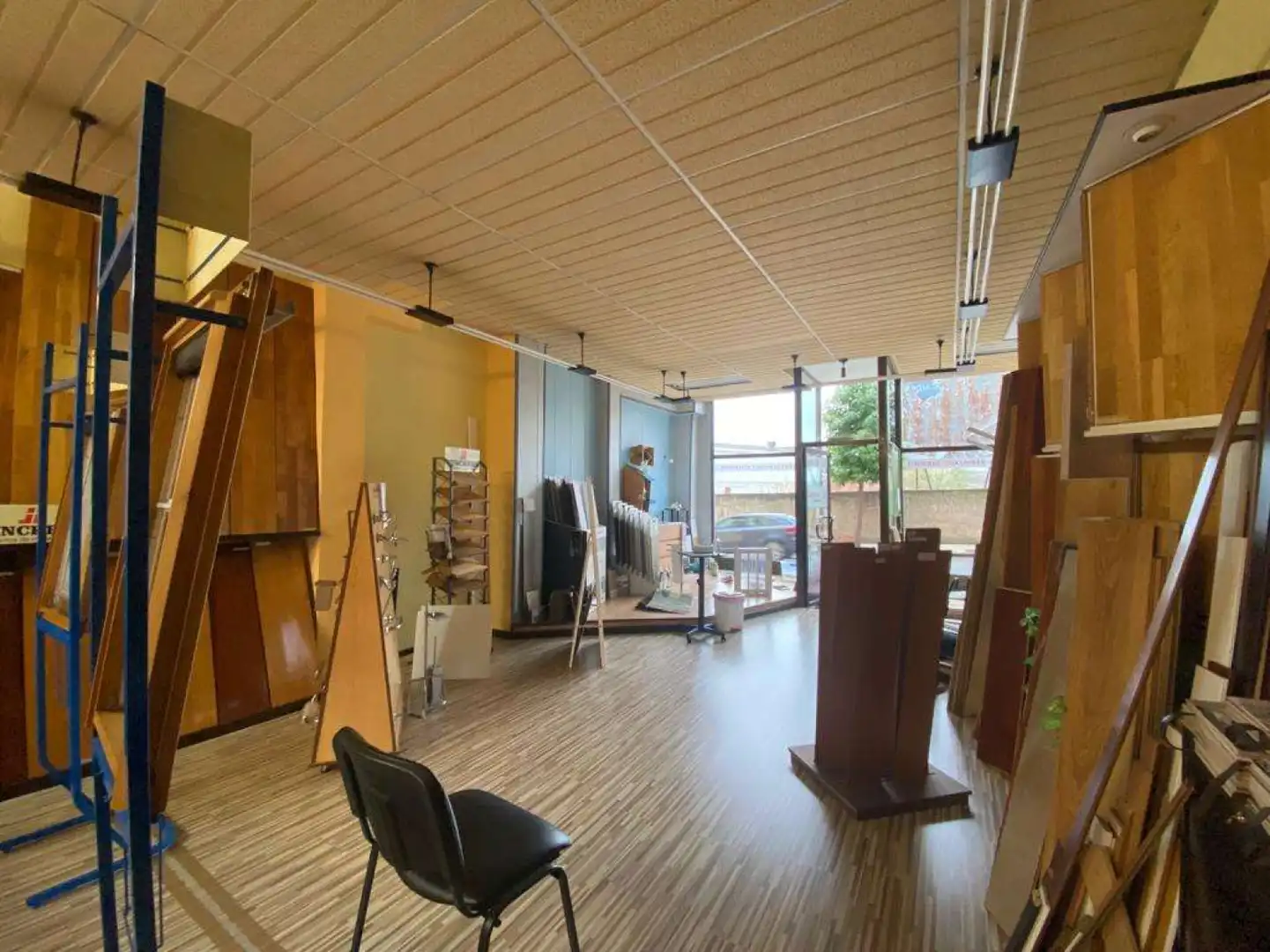 Business premises for sale in Oviedo - Calle Coronel Bobes, imagen 4