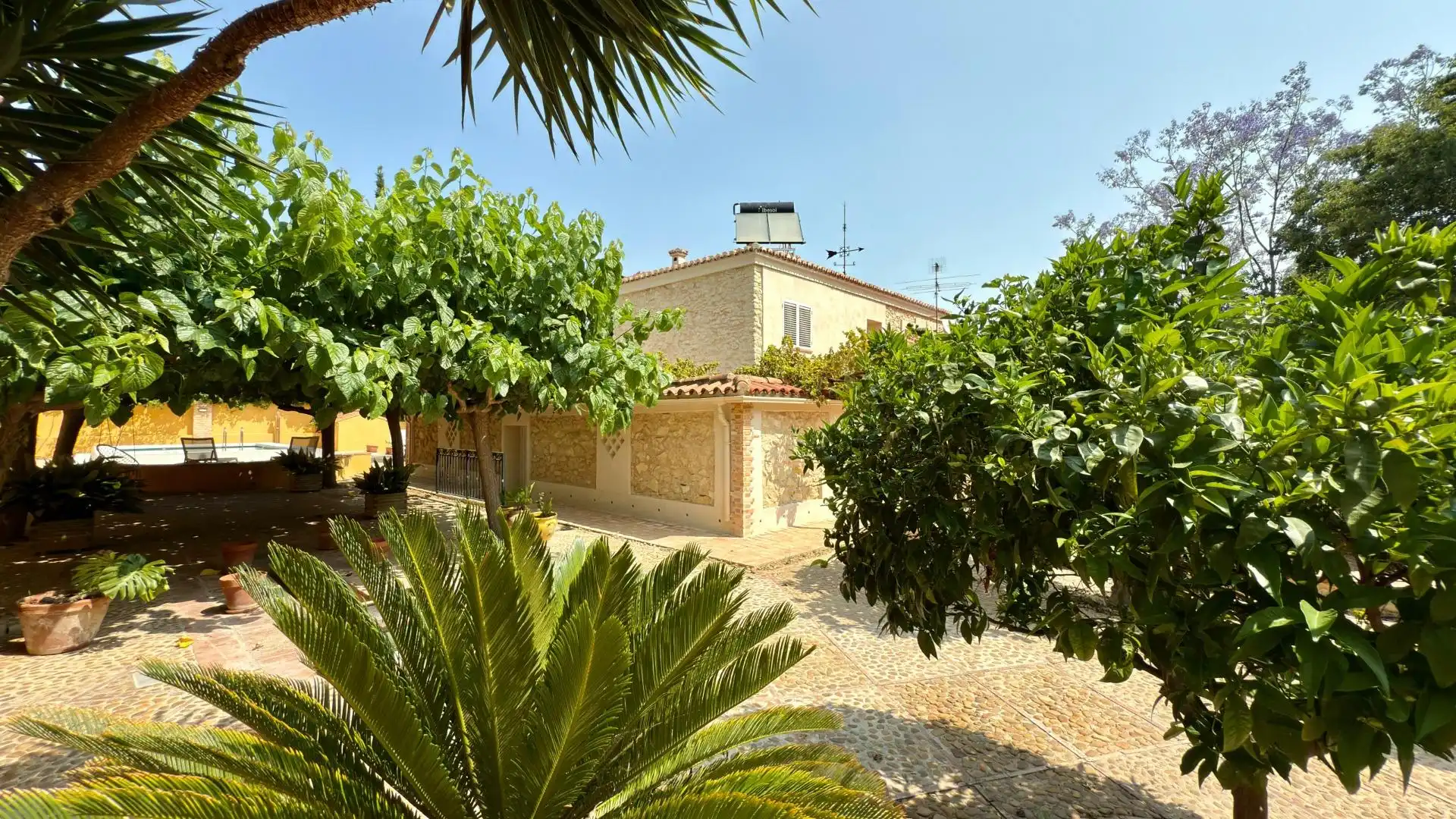 Jardí de Casa o xalet en venda en Alicante / Alacant amb Aire condicionat, Calefacció i Jardí privat