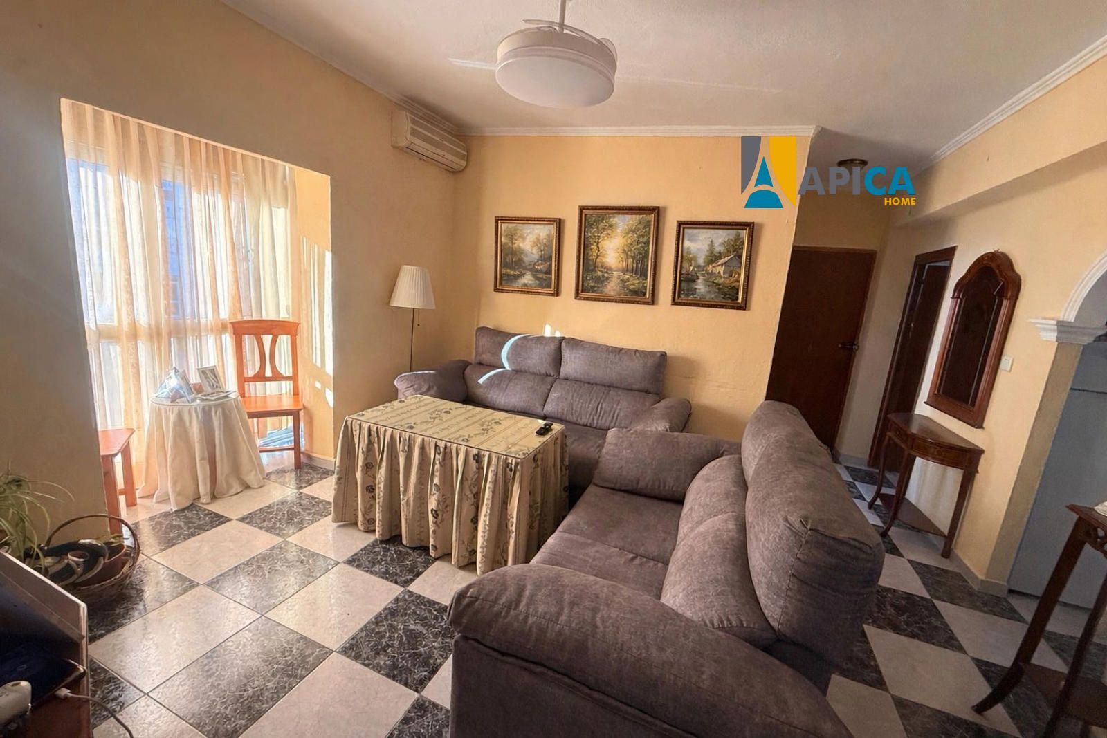 Sala de estar de Piso en venta en El Puerto de Santa María