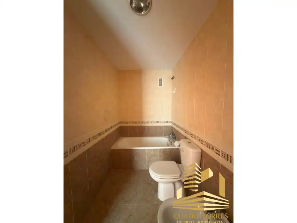Bathroom of Houses for sale in Beniparrell