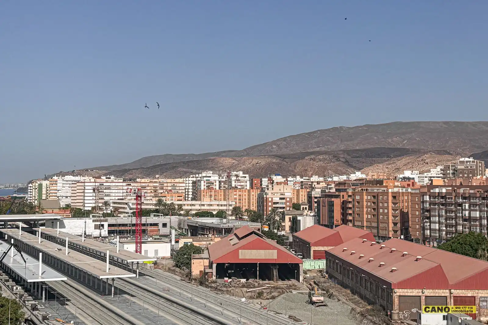 Vista exterior de Pis en venda en Almería