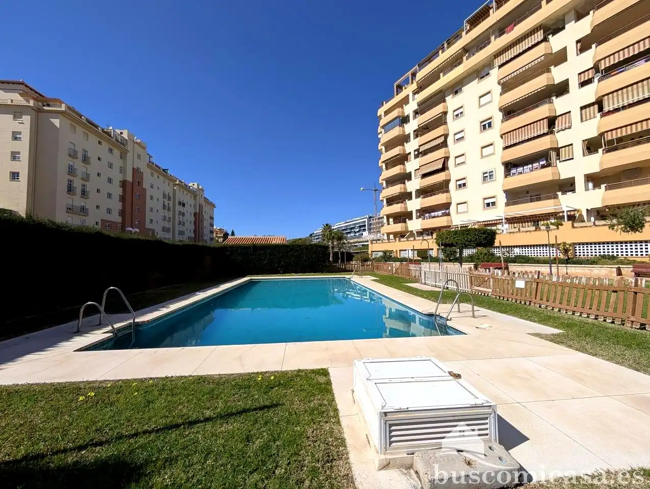 Piscina de Planta baja en venta en Algarrobo con Jardín privado, Terraza y Amueblado
