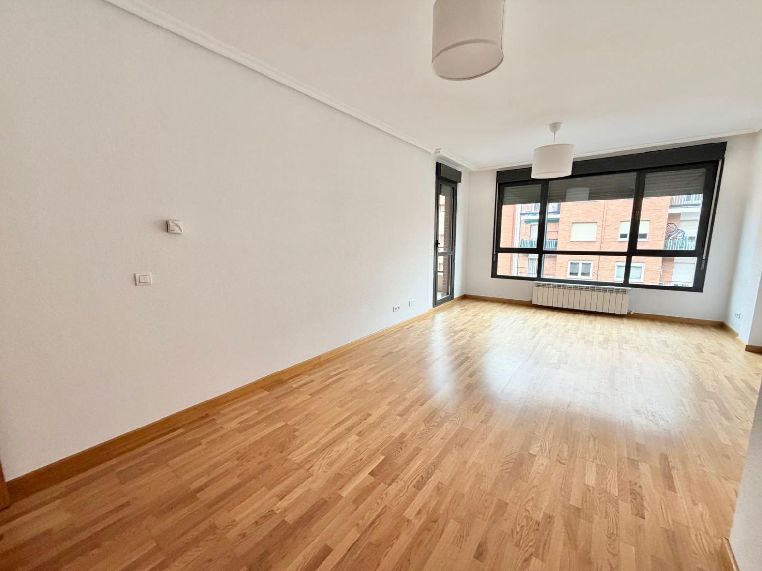 Exterior view of Flat to rent in  Logroño  with Heating, Parquet flooring and Terrace