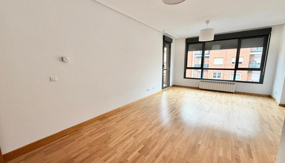 Photo 1 of Flat to rent in Logroño - Cl la Manzanera, San Millán - Ayuntamiento, La Rioja