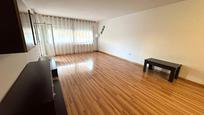 Living room of Flat for sale in El Vendrell  with Heating, Parquet flooring and Terrace