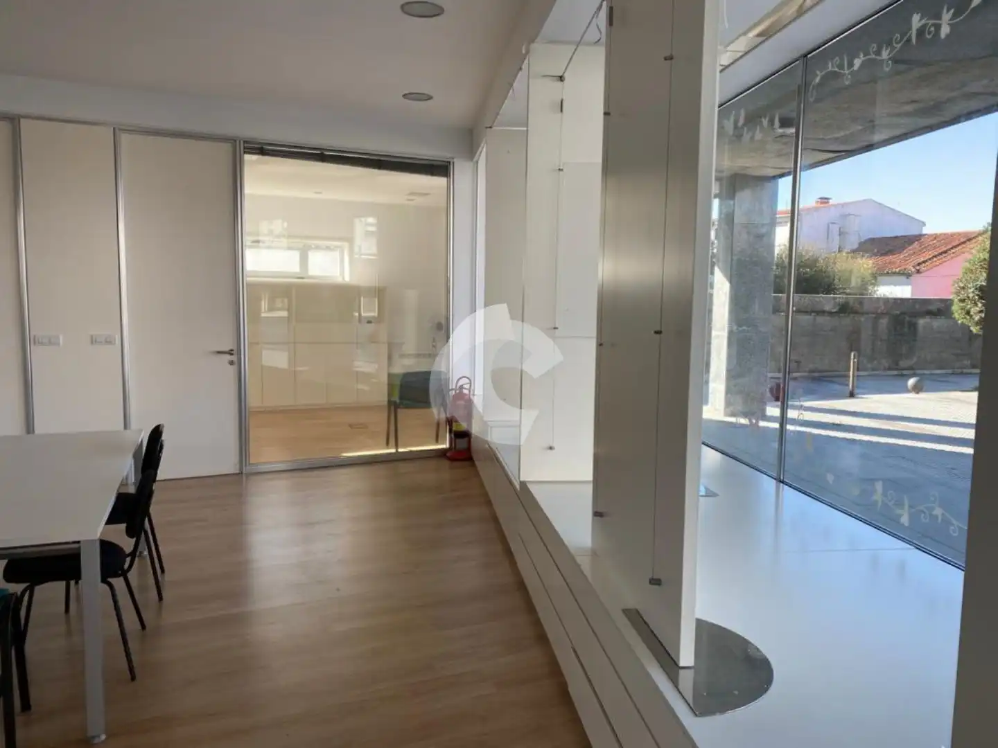 Büro zum Verkauf in Oleiros mit Möbliert