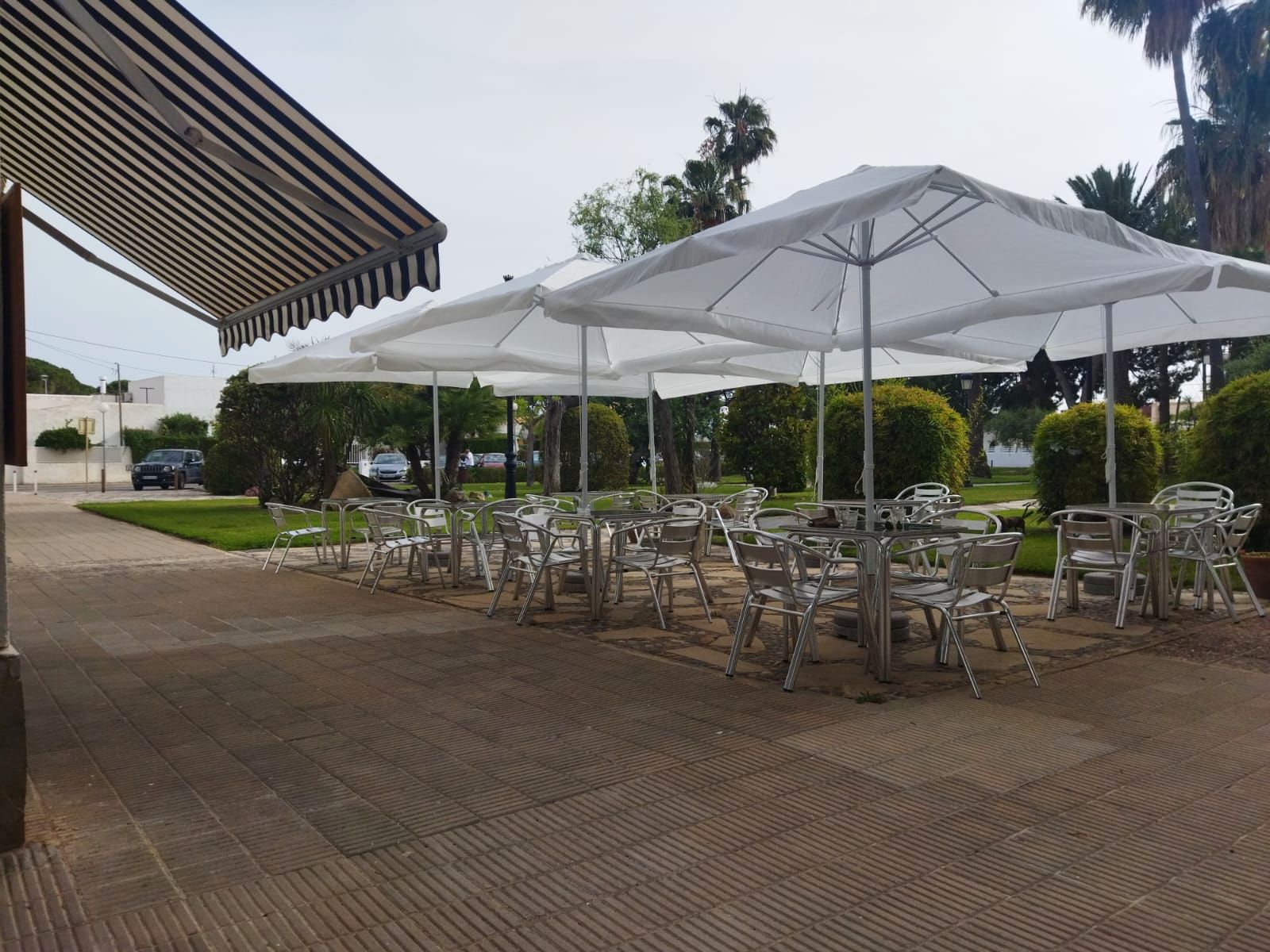 Terrassa de Local en venda en Cambrils amb Aire condicionat, Internet i Alarma