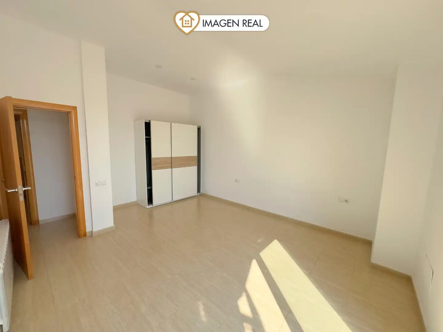 Habitación de Casa o chalet en venta en Vallirana con Aire acondicionado, Calefacción y Jardín privado