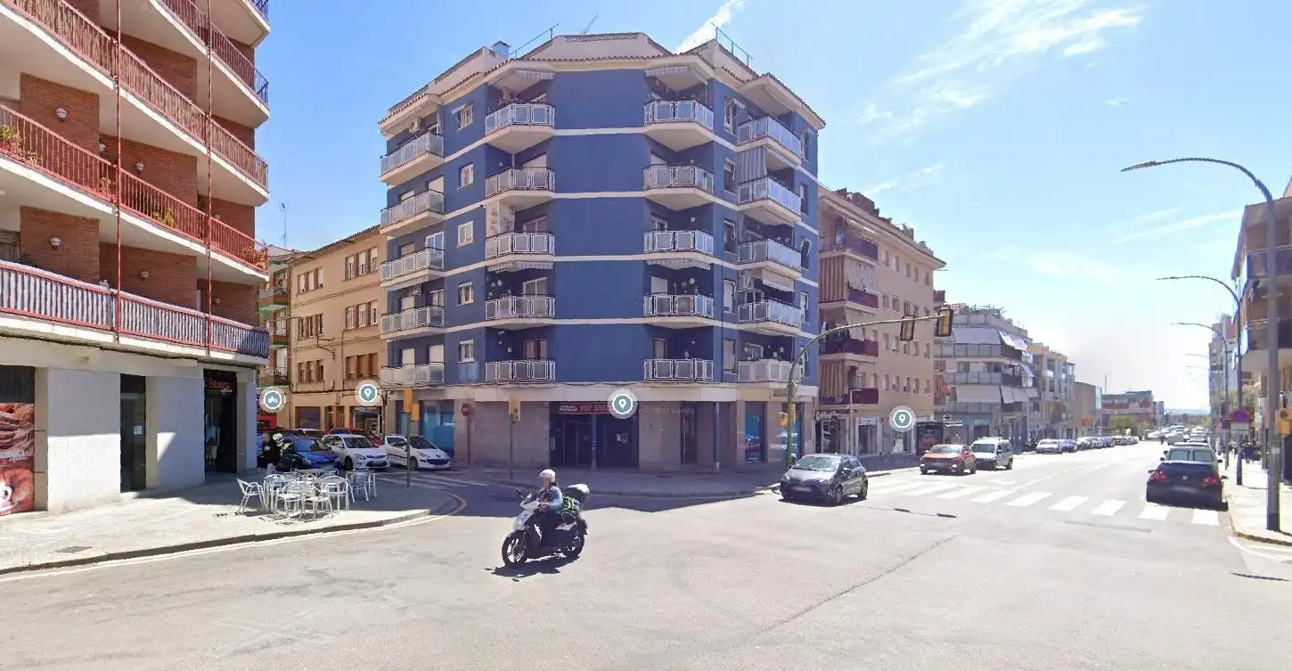 Locale commerciale in vendita a SANT CUGAT 105, imagen 8