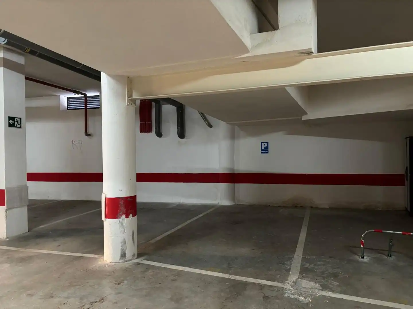 Parkplatz von Wohnung zur Miete in Vélez de Benaudalla mit Klimaanlage