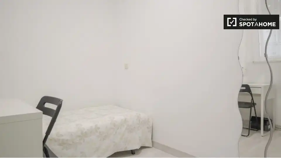 Room in Goya