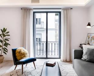 Living room of Apartment to rent in  Madrid Capital  with Air Conditioner, Heating and Terrace