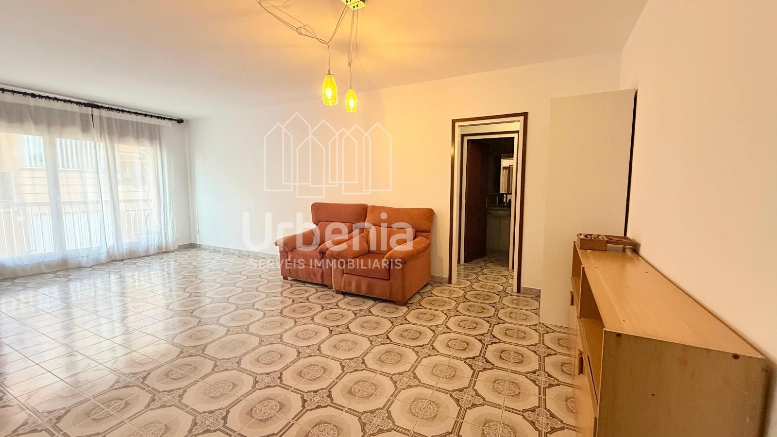 Wohnzimmer von Dachboden zum verkauf in Canet de Mar mit Klimaanlage, Terrasse und Abstellraum