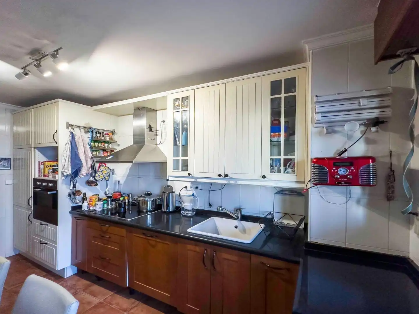 Kitchen of Flat for rent in Oviedo   with Heating, Private garden and Terrace