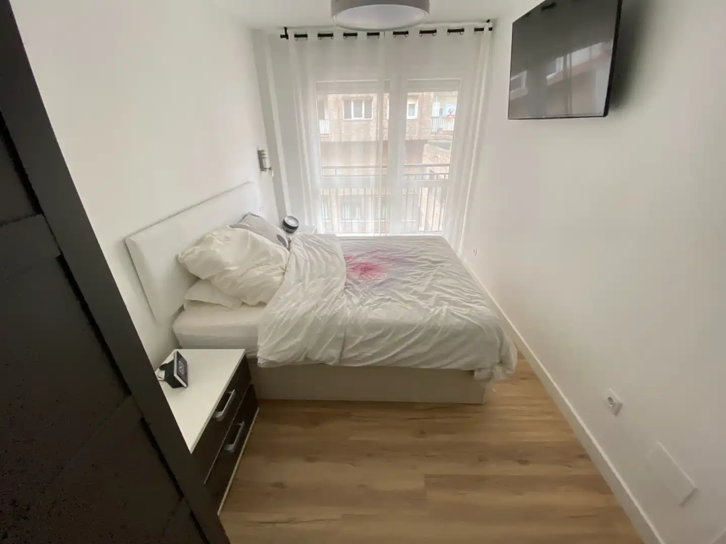 Habitación de Piso de alquiler en Bilbao  con Calefacción, Terraza y Amueblado