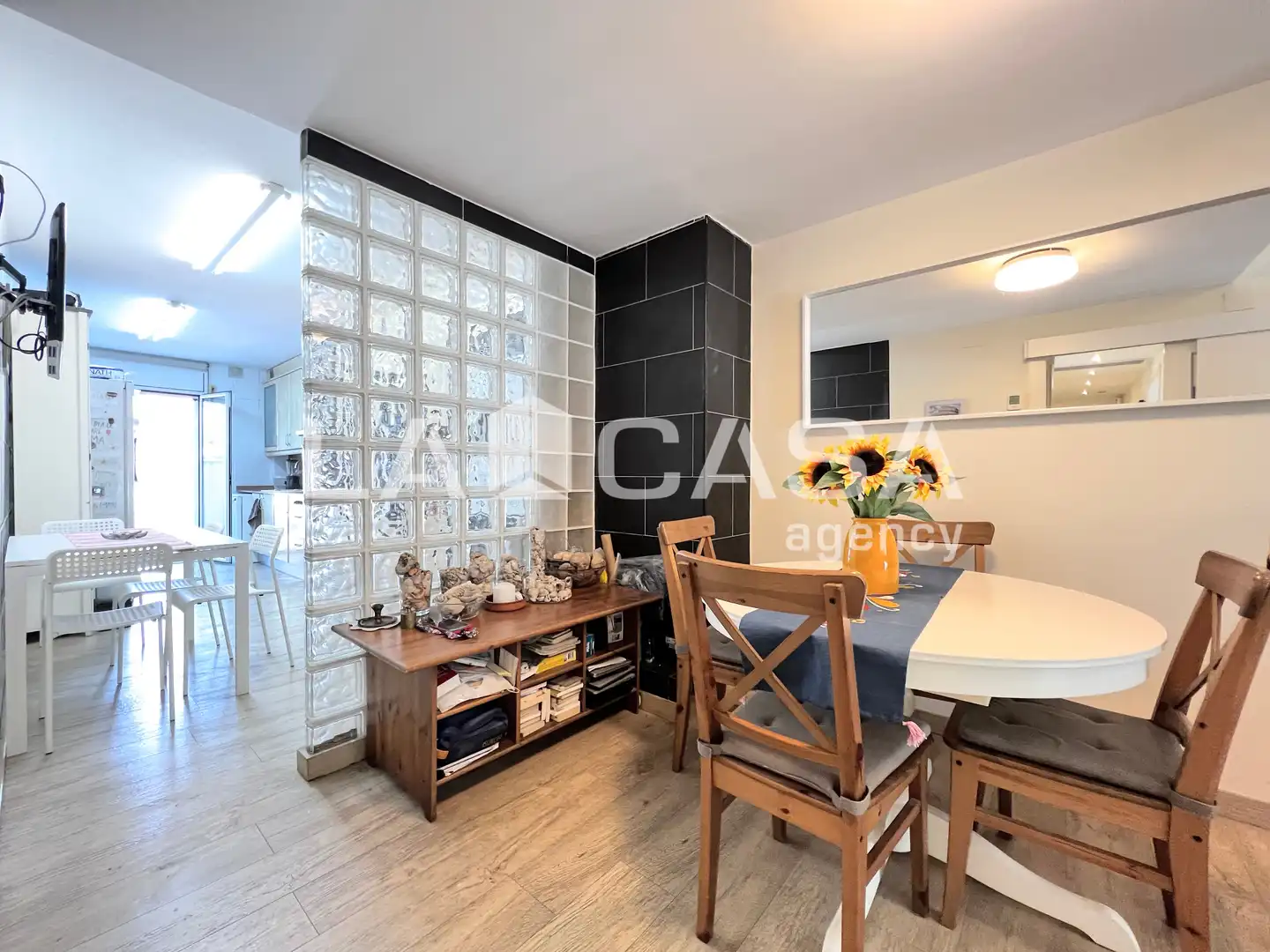 Piso con terraza en venta en Avinguda d'Alfons XIII, imagen 6