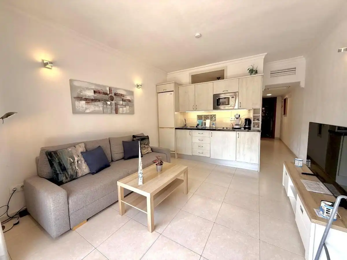 Apartament amb ascensor en venda a Puerto Deportivo, imagen 2