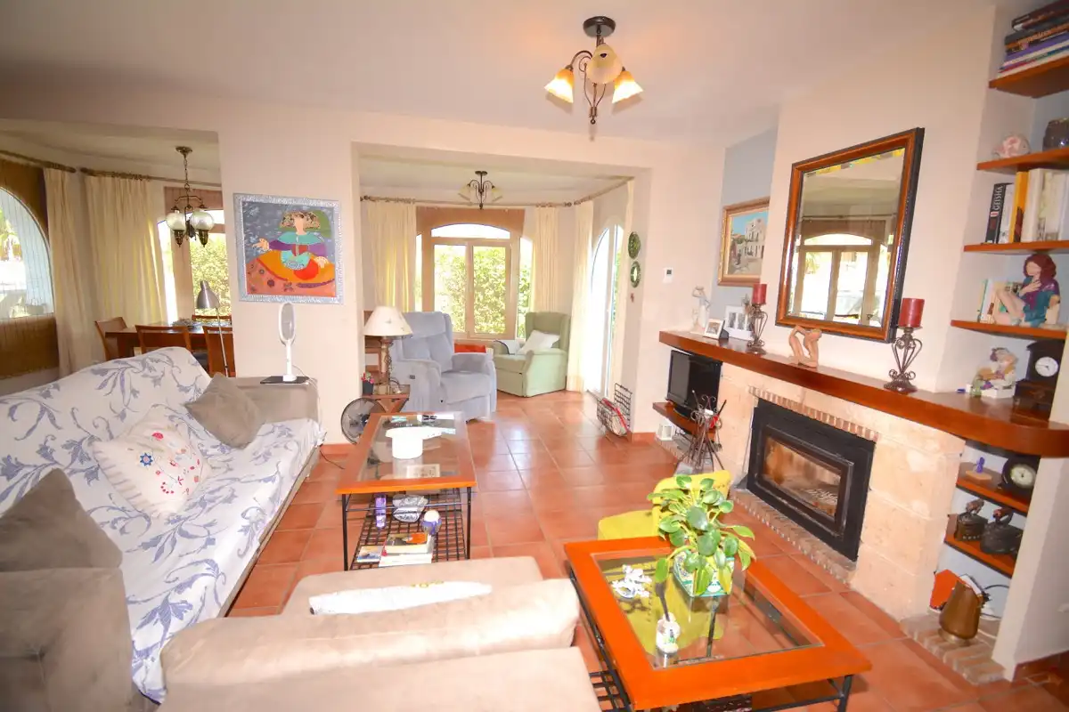 Sala de estar de Casa o chalet en venta en Dénia con Aire acondicionado, Calefacción y Jardín privado