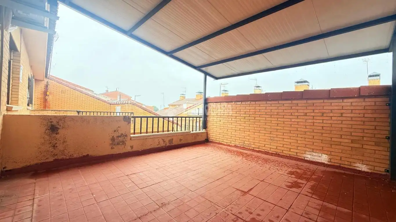 Terrassa de Casa adosada en venda en Portillo de Toledo amb Aire condicionat i Calefacció