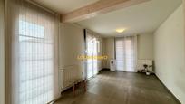 Living room of Apartment to rent in  Logroño  with Air Conditioner, Heating and Parquet flooring