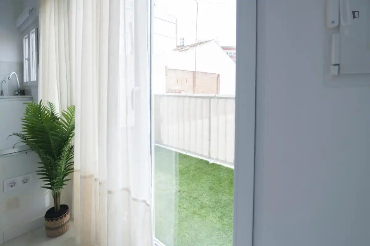 Study for rent in Natzaret