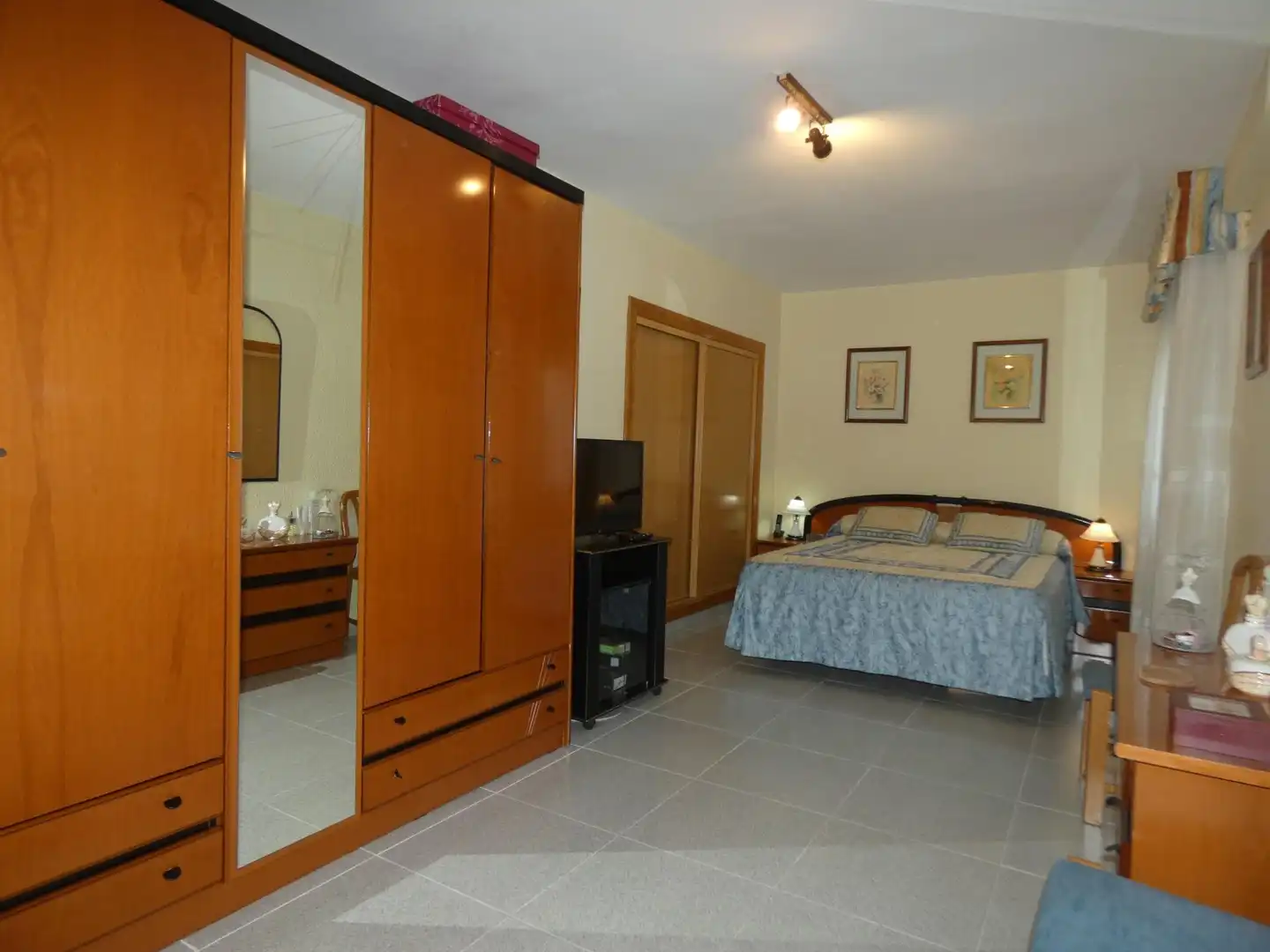 Schlafzimmer von Wohnung zum Verkauf in Utebo mit Heizung