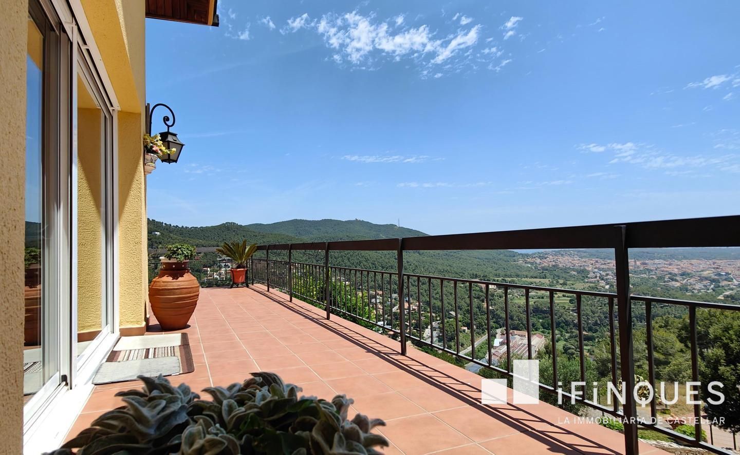 Terrassa de Casa o xalet en venda en Castellar del Vallès amb Aire condicionat, Calefacció i Jardí privat