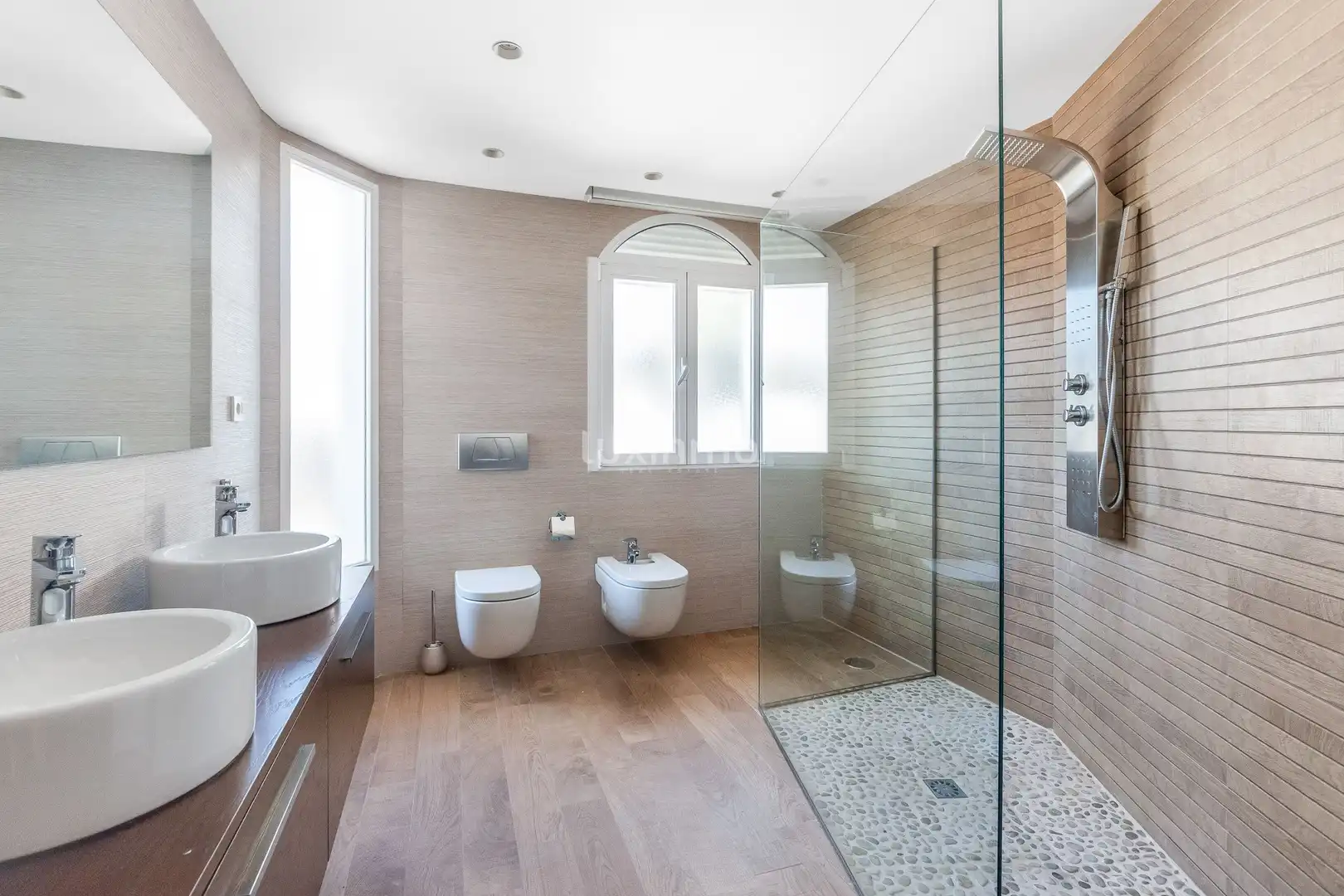 Bathroom of Houses for sale in L'Alfàs del Pi  with Air Conditioner, Terrace and Storage room
