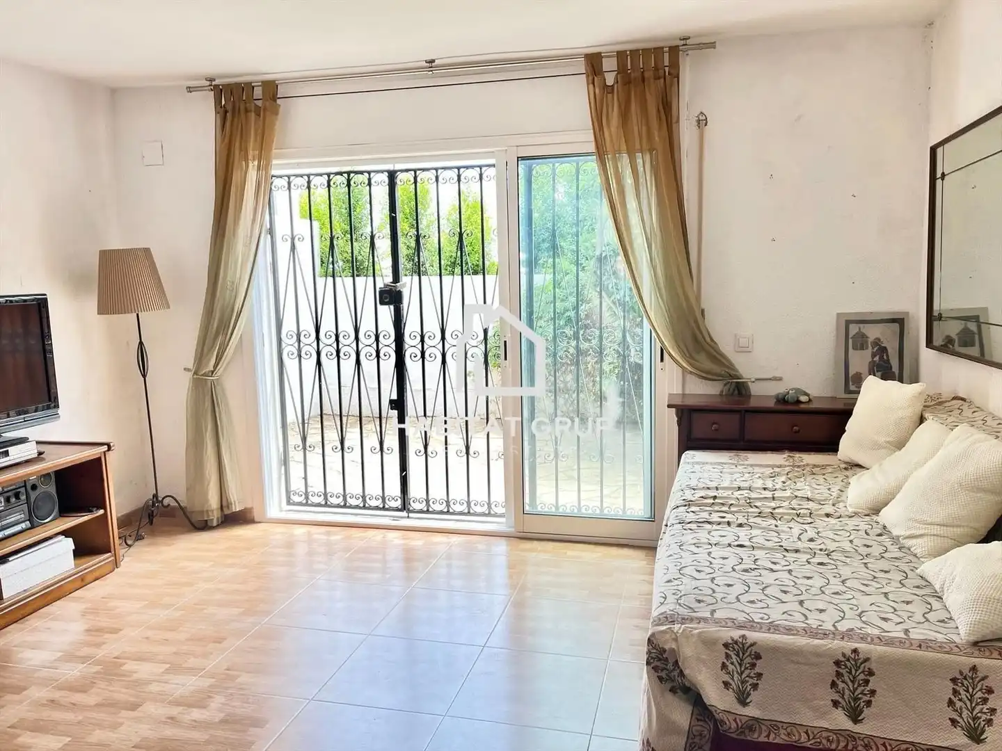 Vista exterior de Casa adosada en venta en Cambrils con Aire acondicionado, Calefacción y Jardín privado