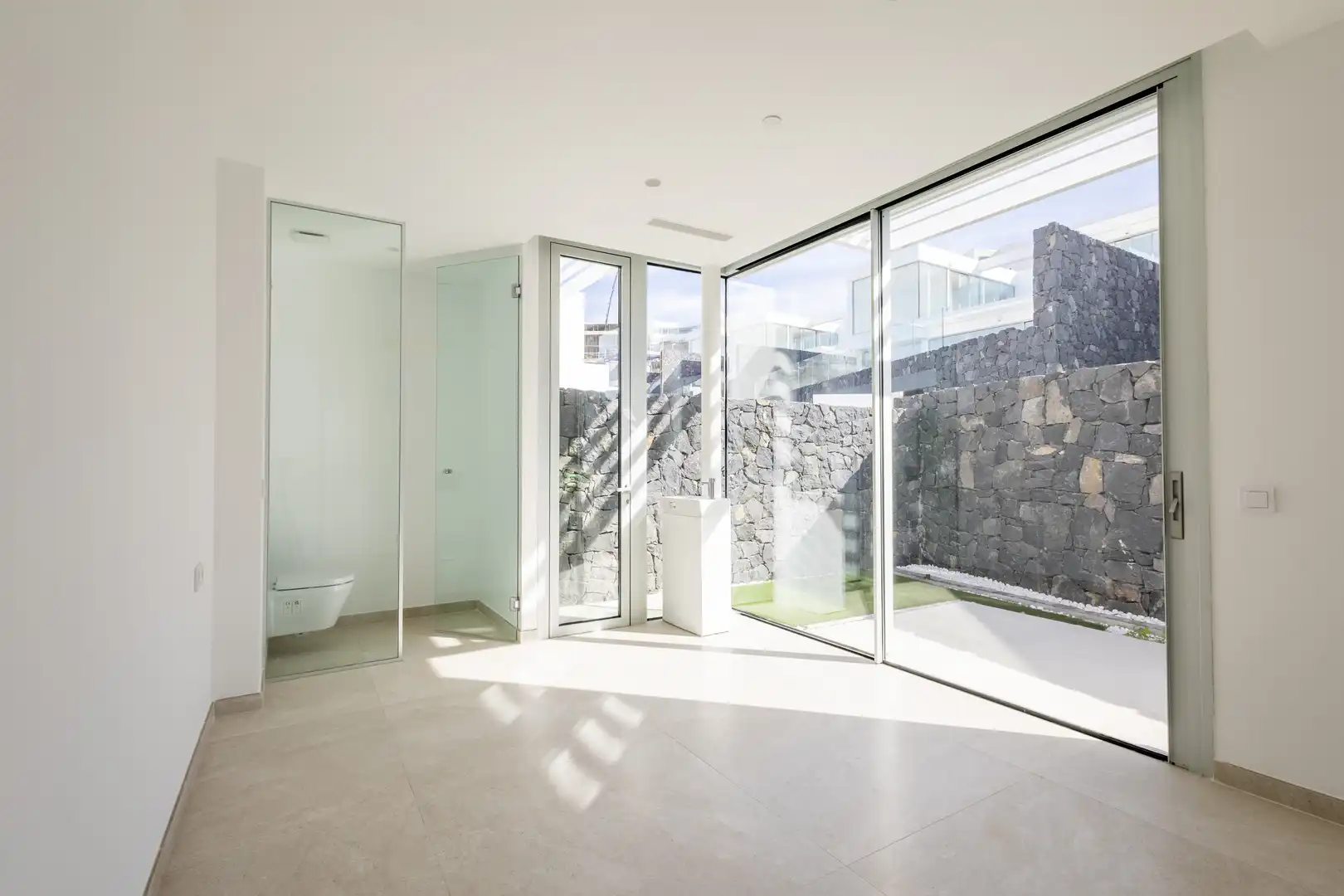 Houses for sale in Adeje  with Air Conditioner, Private garden and Terrace