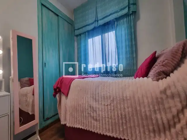 Dormitori de Casa o xalet en venda en Colmenar Viejo amb Aire condicionat, Calefacció i Jardí privat
