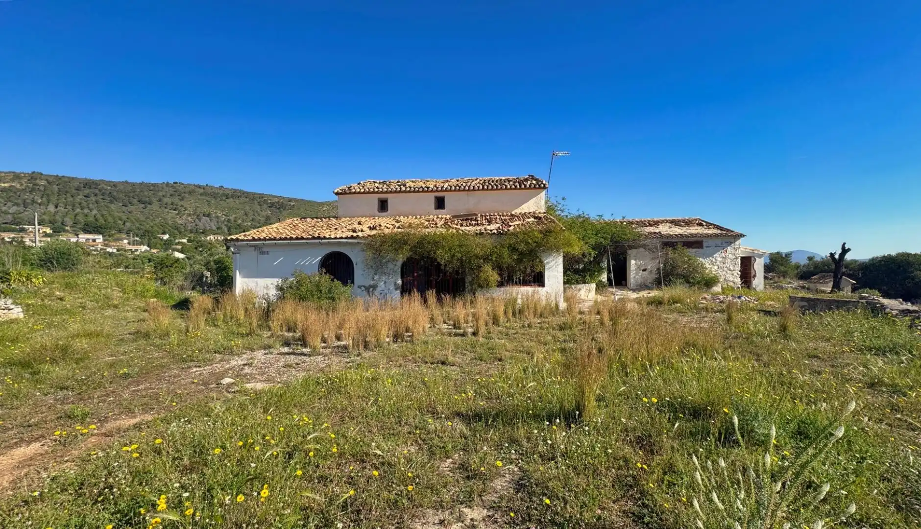 Casa rústica con jardín en venta en Benissa pueblo