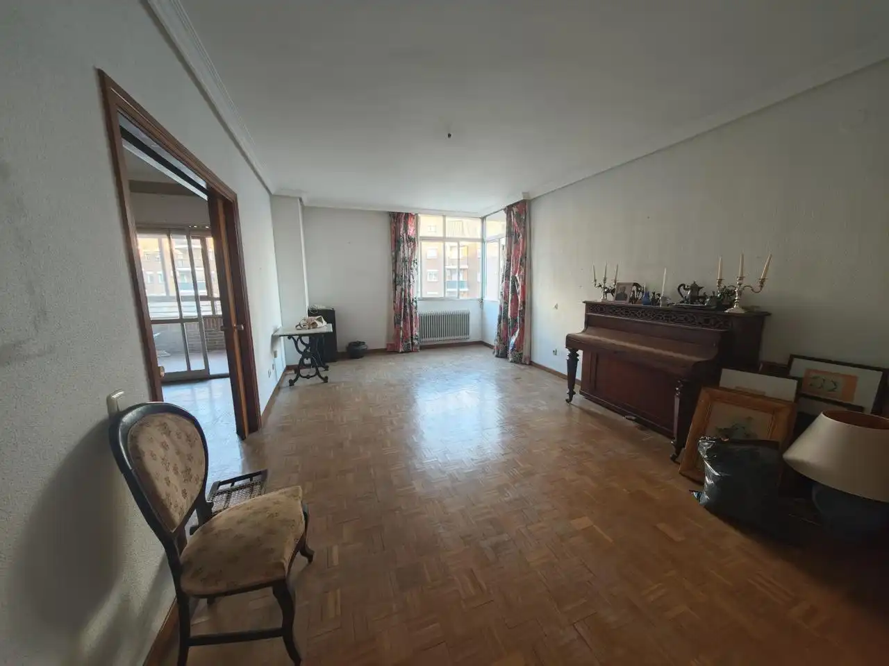Sala d'estar de Pis en venda en Plasencia amb Terrassa i Traster