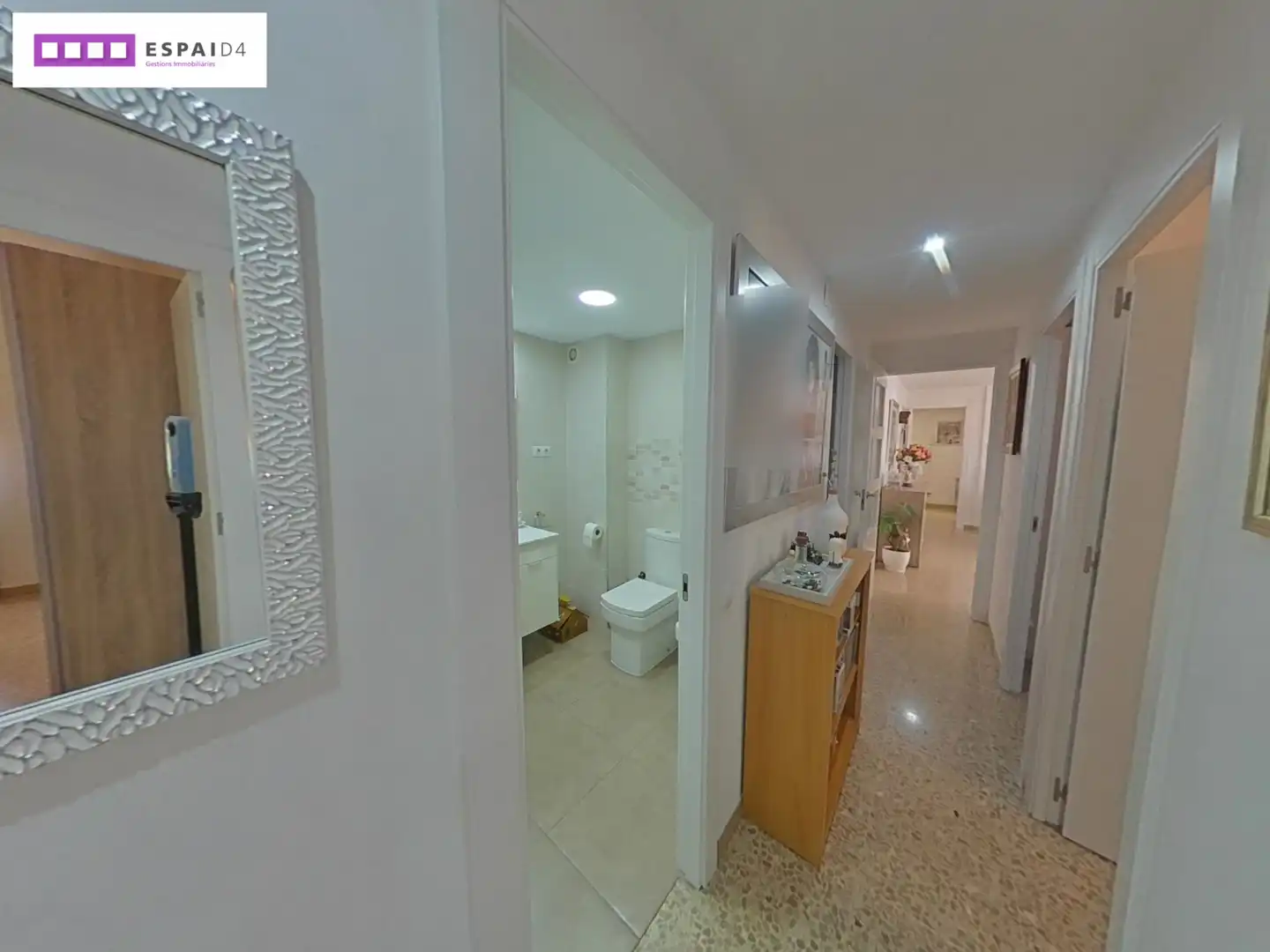 Piso en venta en Ripollet con Aire acondicionado, Calefacción y Terraza