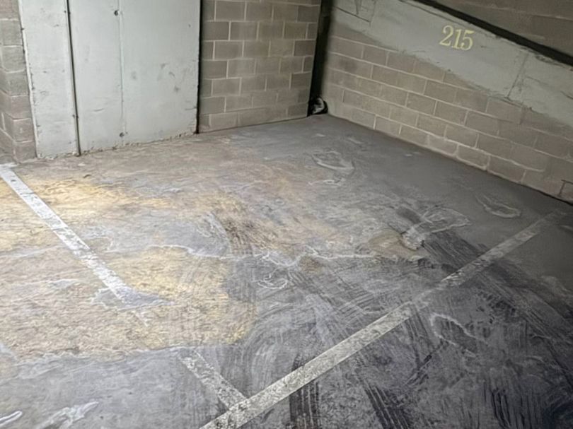 Garage zur Miete in Sant Adrià de Besòs mit Alarm