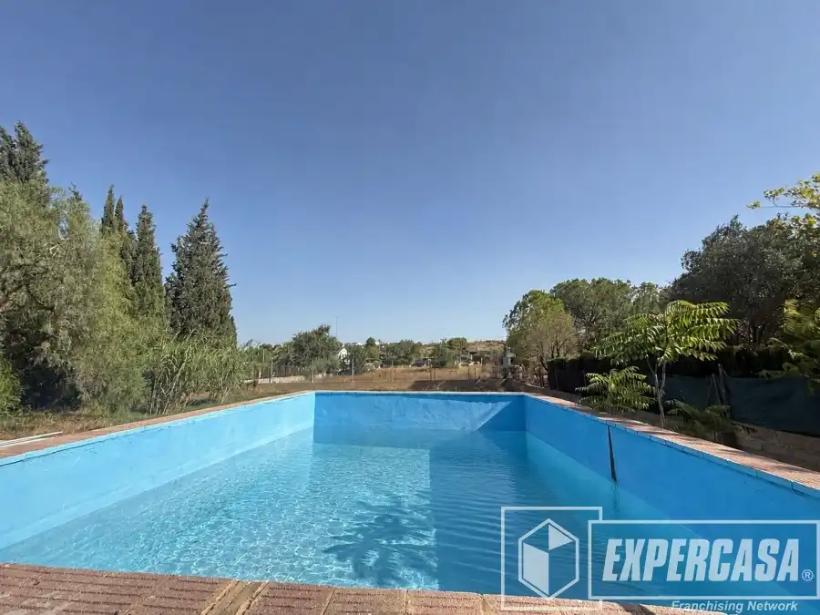 Villa avec piscine à vendre à Urbanización Camp Llíria 0
