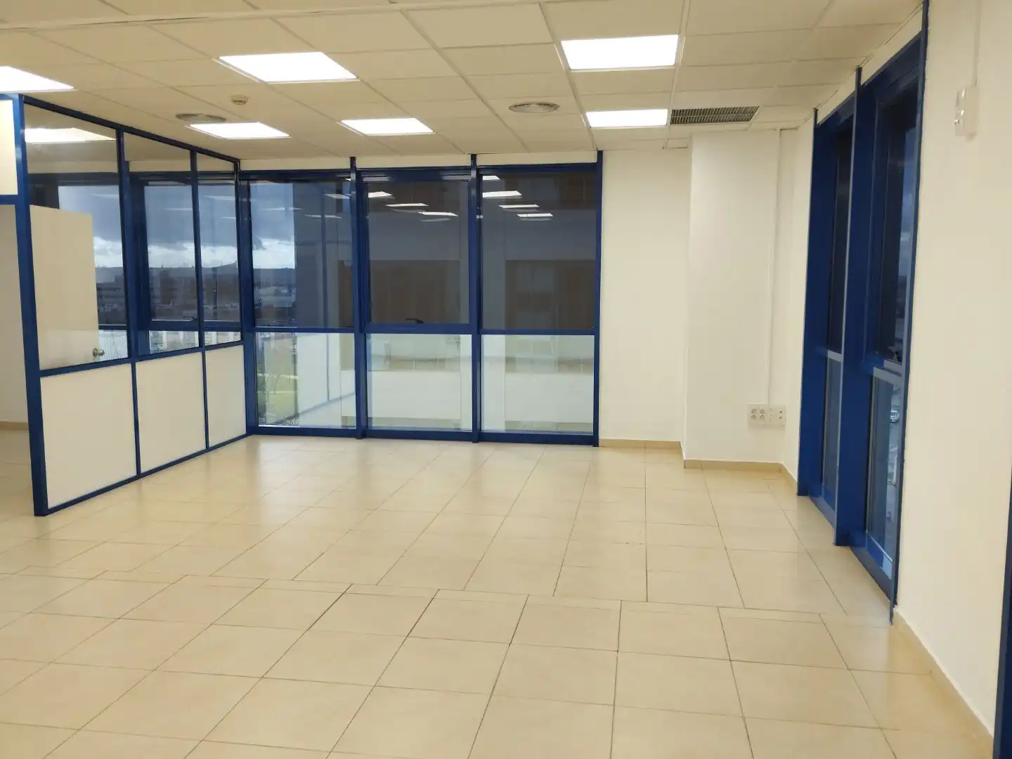 Office space with lift to rent in Calle Arquitectura 3, imagen 5