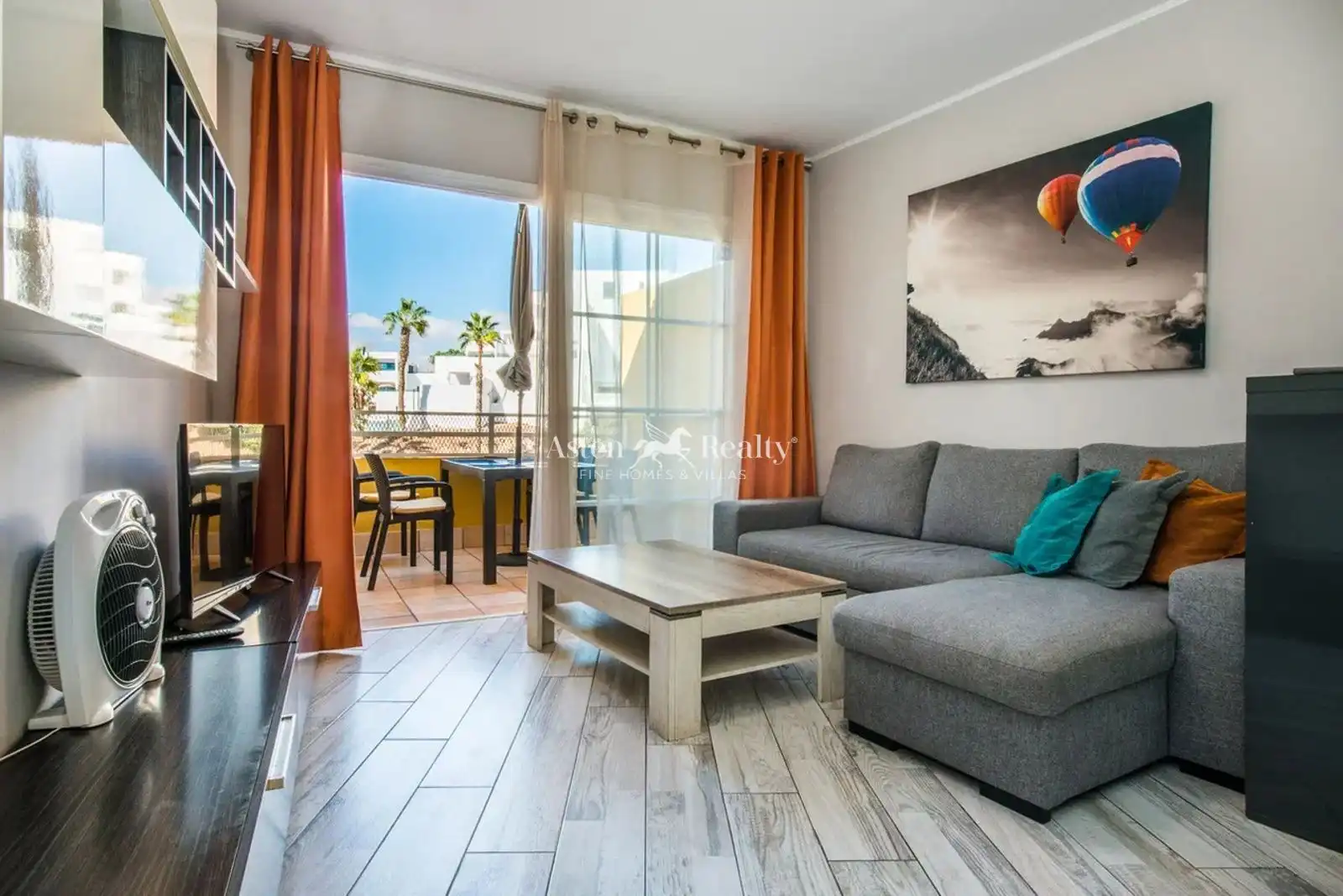 Wohnzimmer von Dachboden zum Verkauf in Adeje mit Terrasse, Schwimmbad und Alarm
